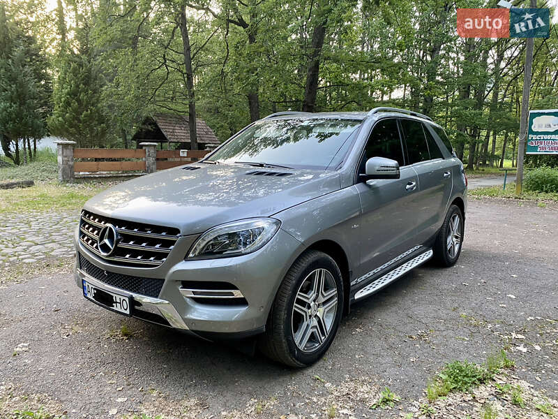 Mercedes-benz M-class (2013)