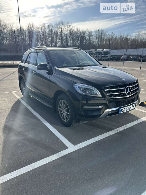 Mercedes-benz M-class (2014)