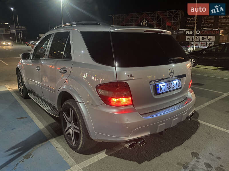 Mercedes-benz M-class (2006)