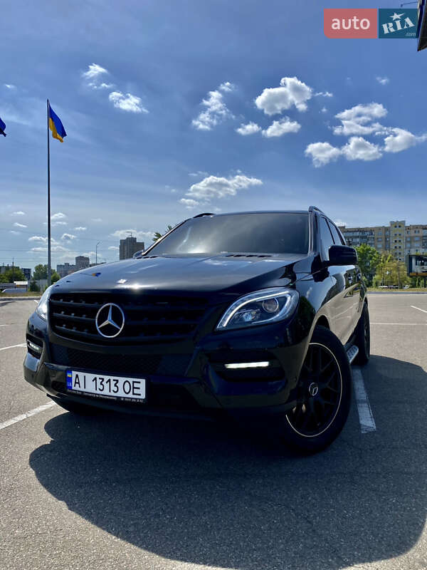 Mercedes-benz M-class (2012)