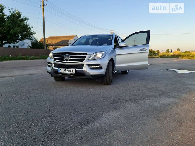 Mercedes-benz M-class (2012)