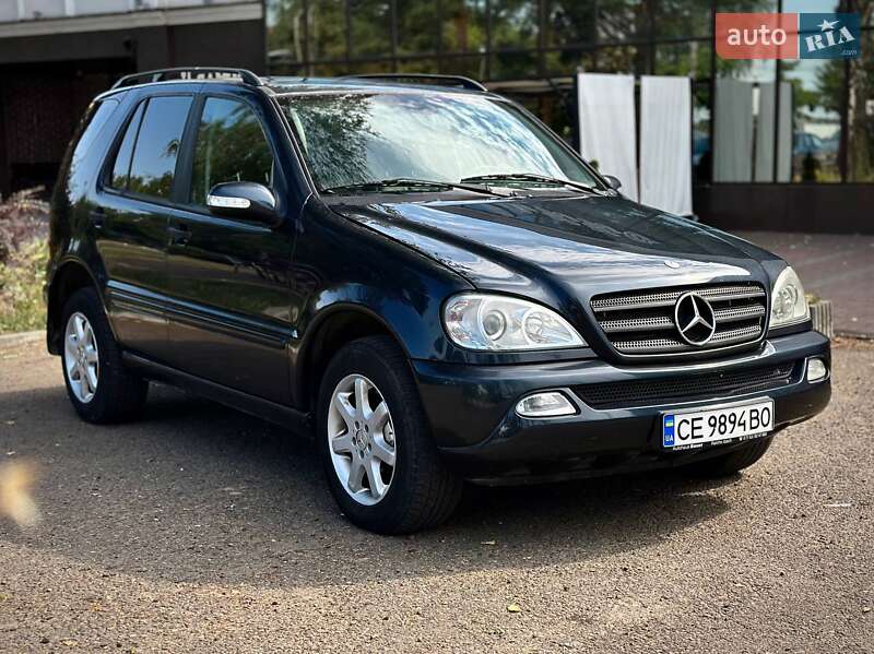 Mercedes-benz M-class (2004)