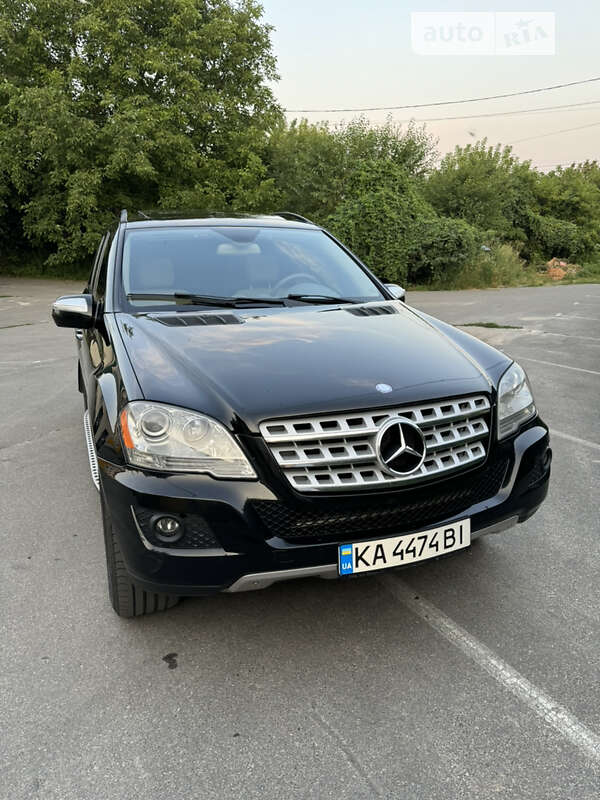 Mercedes-benz M-class (2008)