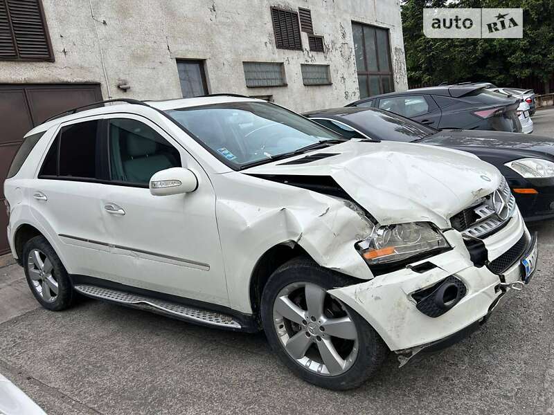 Mercedes-benz M-class (2007)