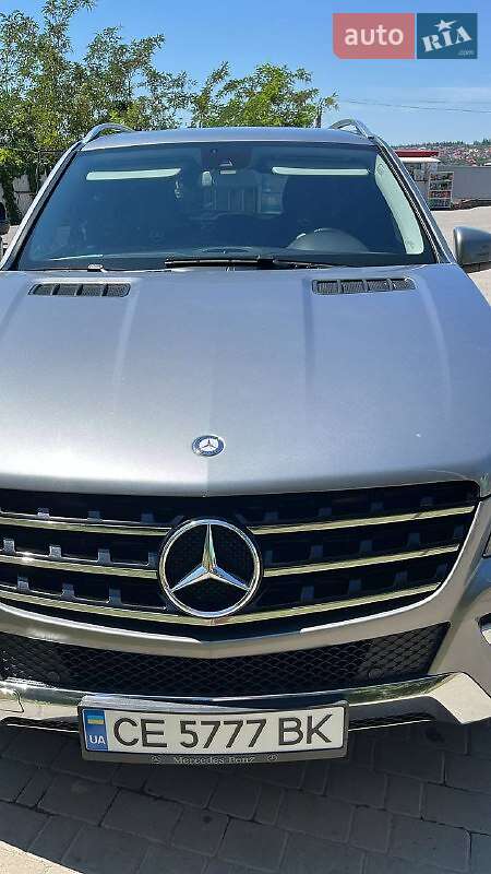Mercedes-benz M-class (2012)