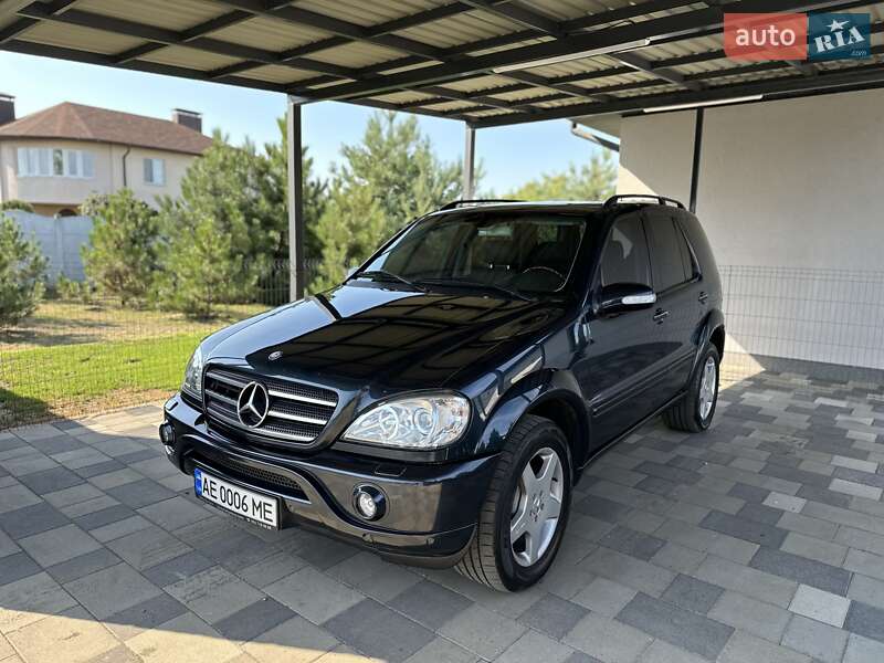 Mercedes-benz M-class (2002)