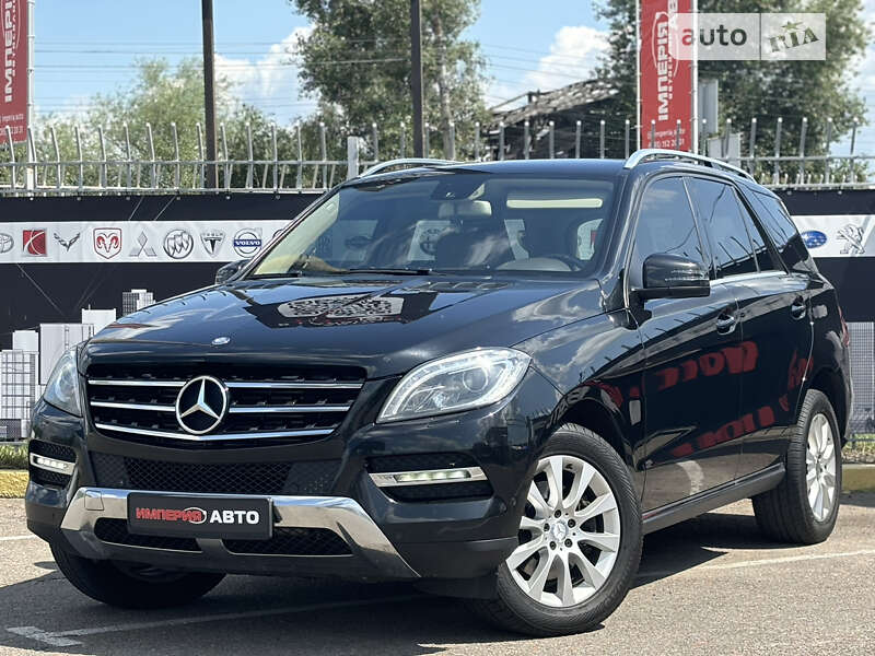 Mercedes-benz M-class (2015)