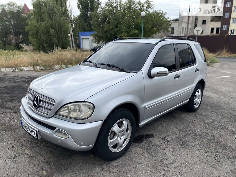 Mercedes-benz M-class (2003)