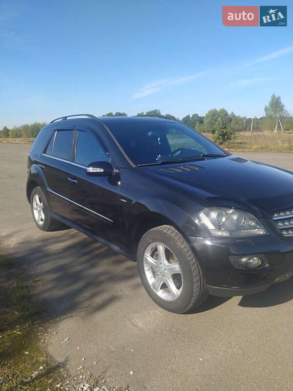 Mercedes-benz M-class (2008)
