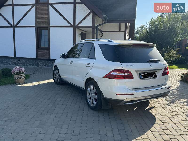 Mercedes-benz M-class (2013)
