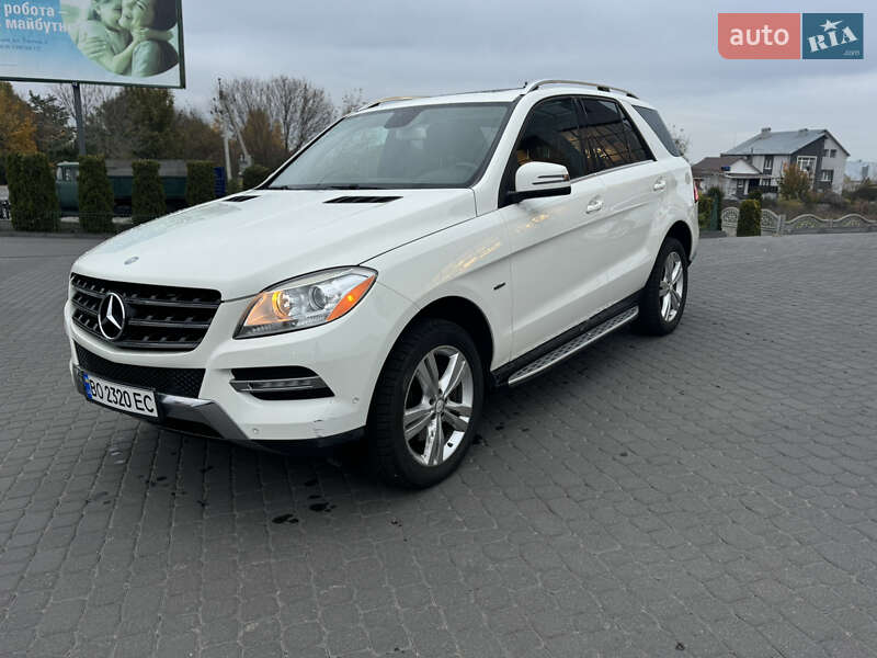 Mercedes-benz M-class (2012)