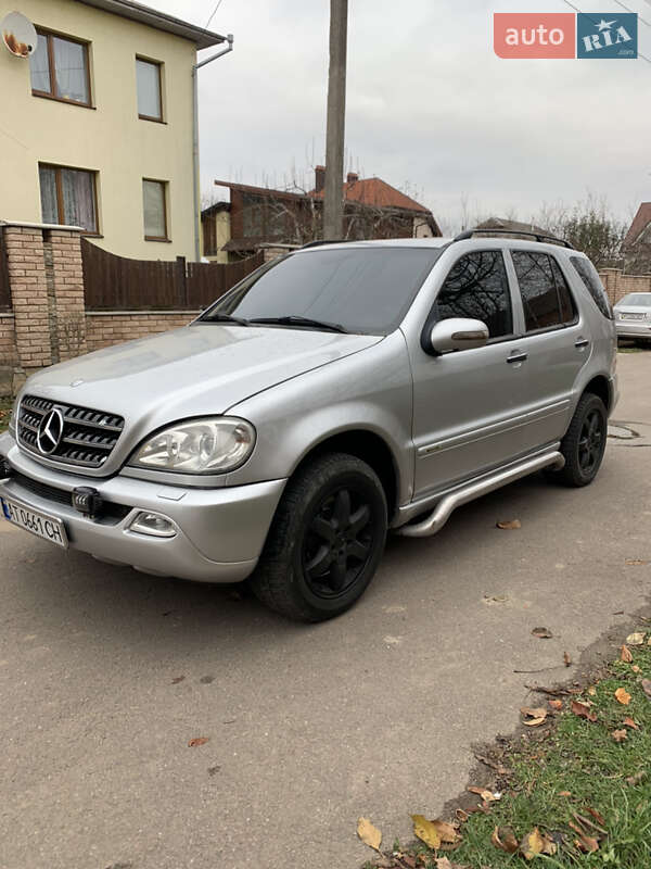 Mercedes-benz M-class (2001)