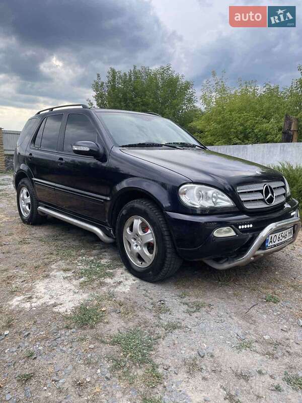Mercedes-benz M-class (2002)