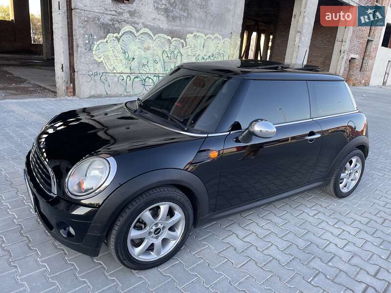 Mini One (2009)