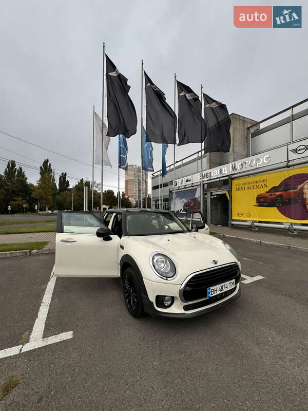 Mini Cooper clubman (2017)