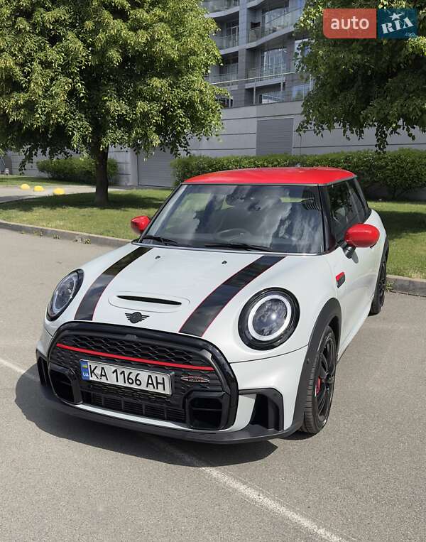 Mini Cooper (2021)