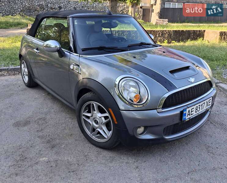 Mini Cooper (2010)