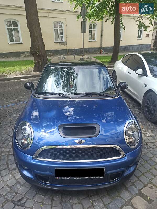 Mini Cooper (2013)