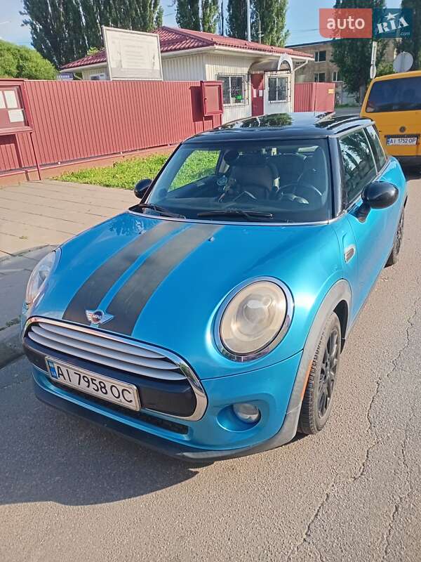 Mini Cooper (2014)