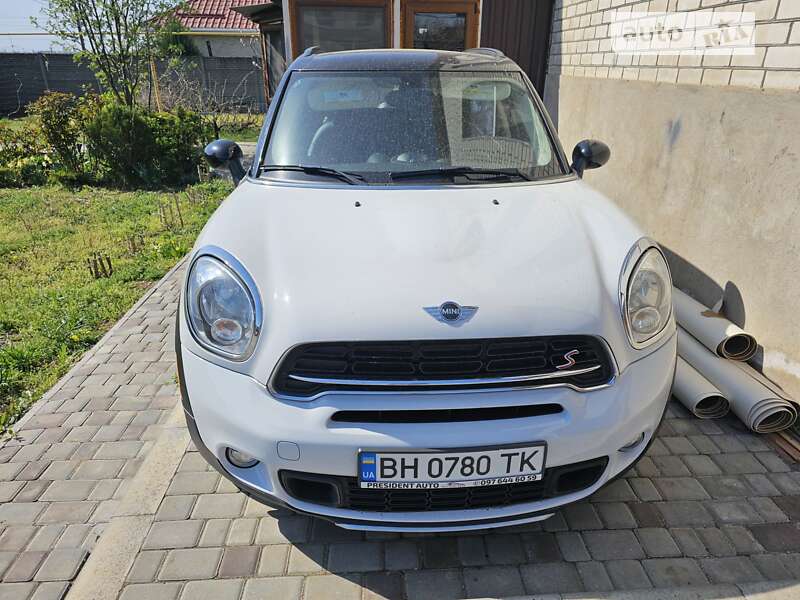 Mini Cooper s countryman (2015)