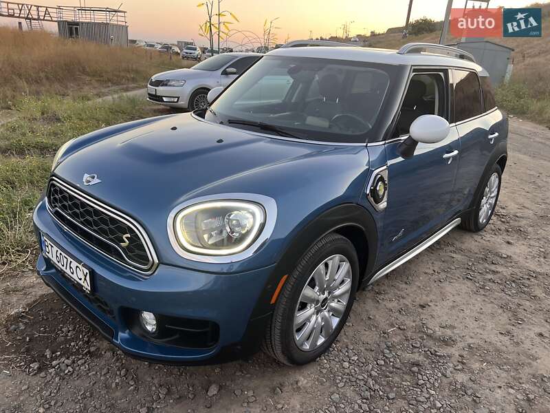 Mini Cooper countryman all4 (2017)