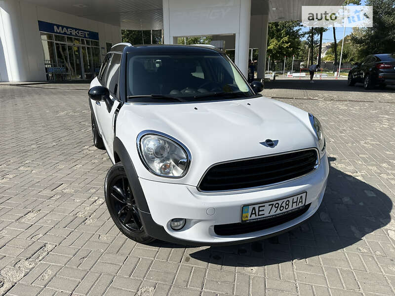 Mini Cooper (2012)