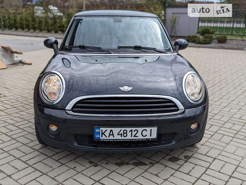 Mini Hatch (2008)