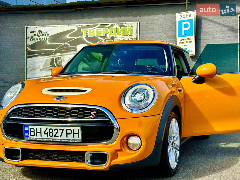 Mini Cooper (2017)