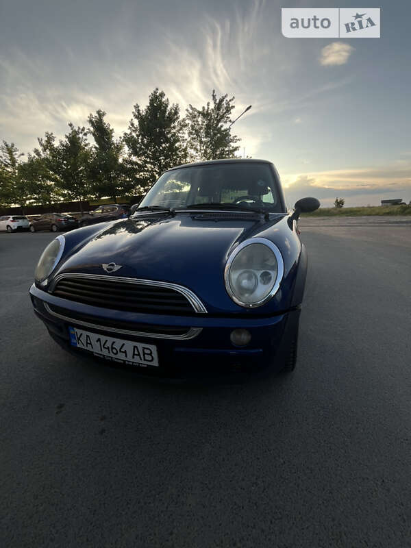Mini One (2002)