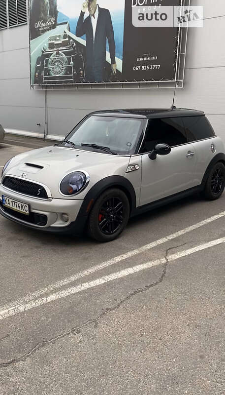 Mini Cooper (2013)