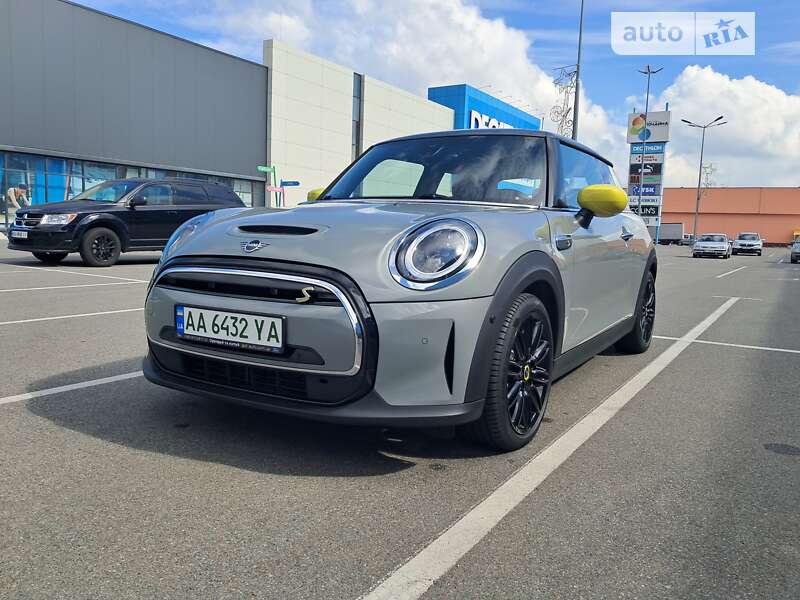 Mini Electric (2021)