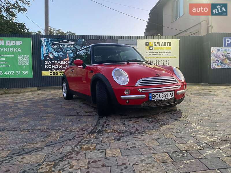 Mini Hatch (2001)