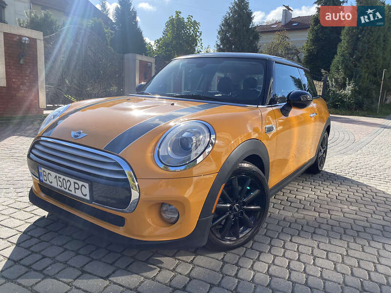 Mini Hatch (2014)