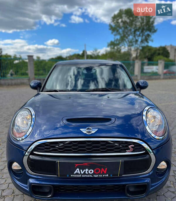 Mini Hatch (2015)