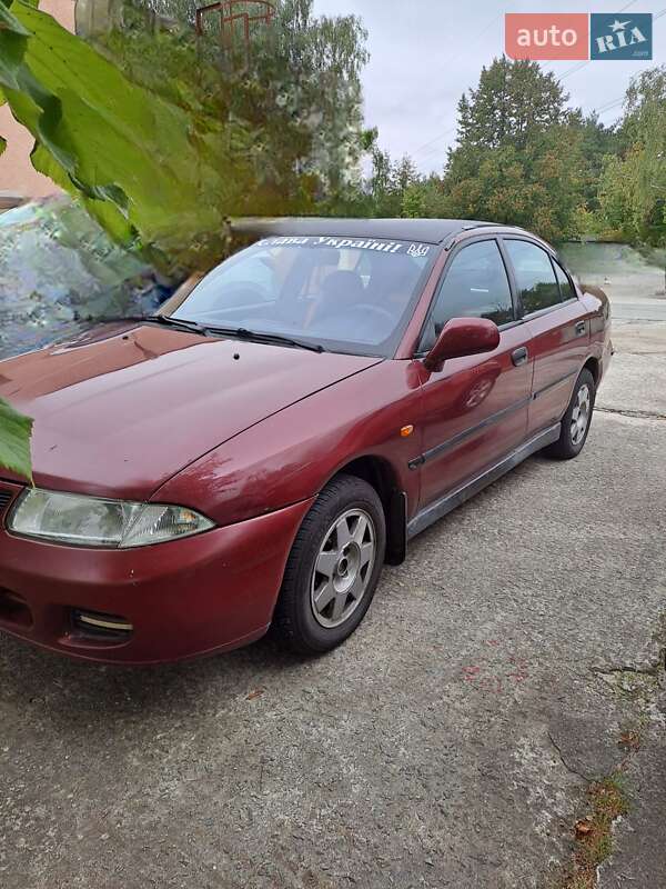 Mitsubishi Carisma (1998)