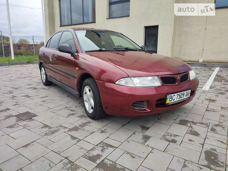 Mitsubishi Carisma (1998)