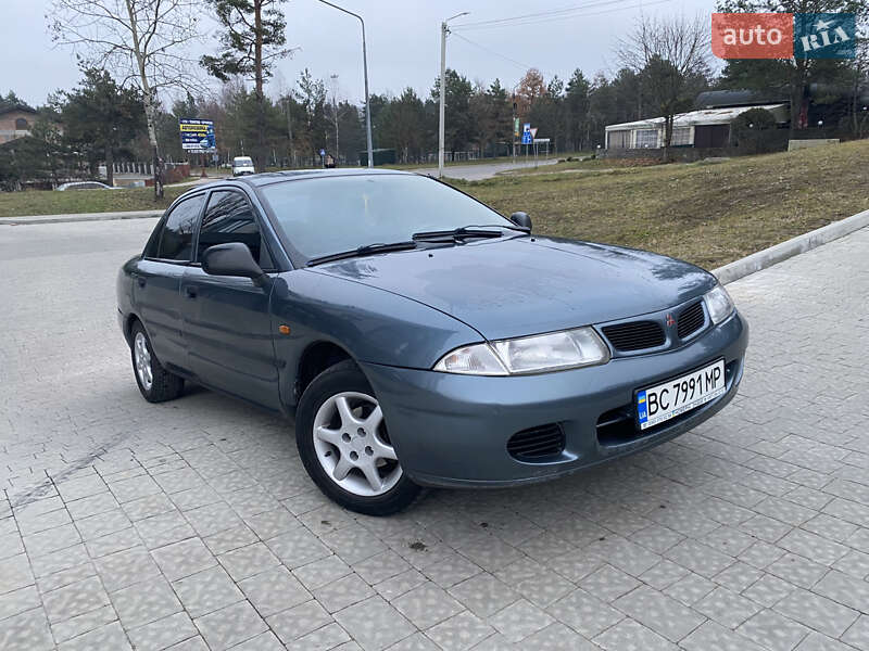 Mitsubishi Carisma (1998)