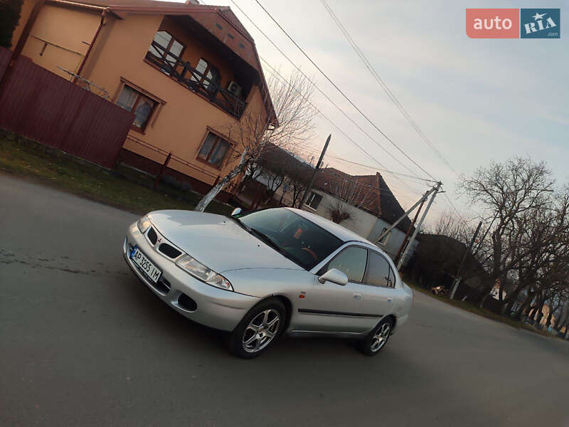 Mitsubishi Carisma (1998)