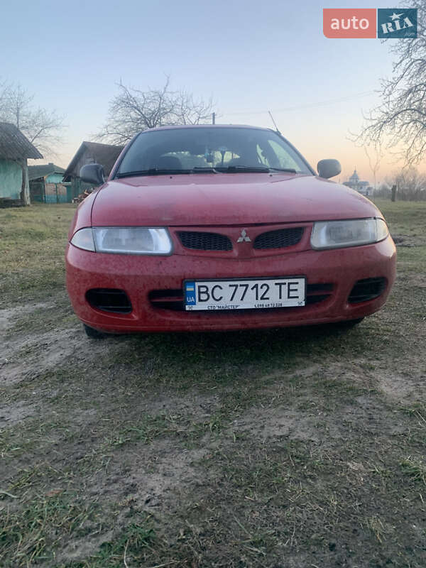 Mitsubishi Carisma (1998)
