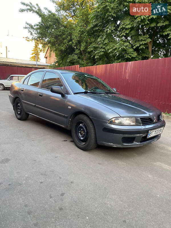 Mitsubishi Carisma (2003)