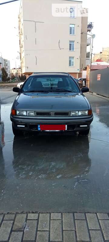 Mitsubishi Colt (1989)