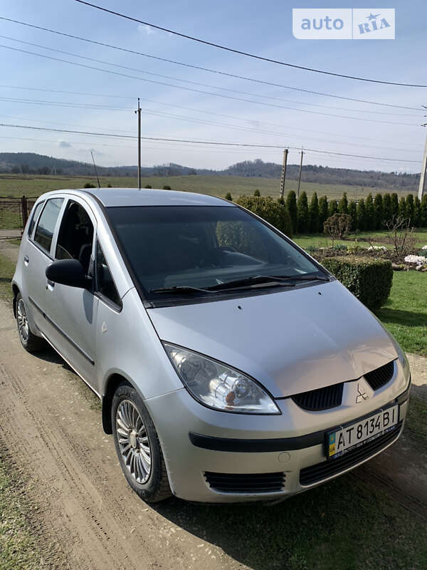 Mitsubishi Colt (2006)