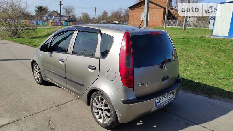 Mitsubishi Colt (2008)