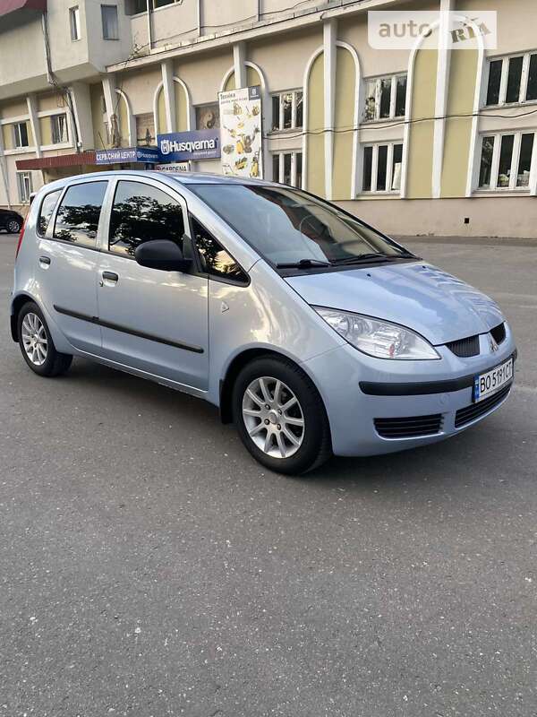 Mitsubishi Colt (2006)