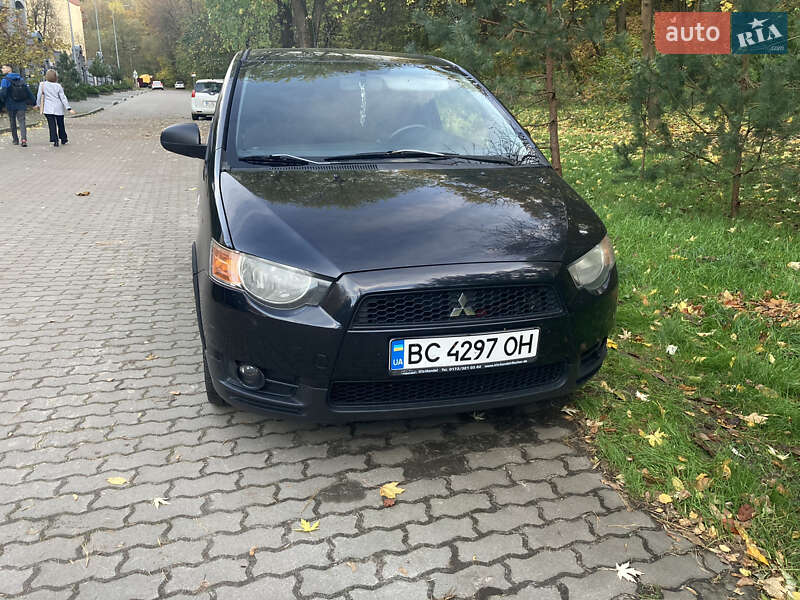 Mitsubishi Colt (2011)
