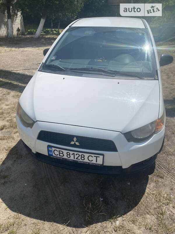 Mitsubishi Colt (2009)