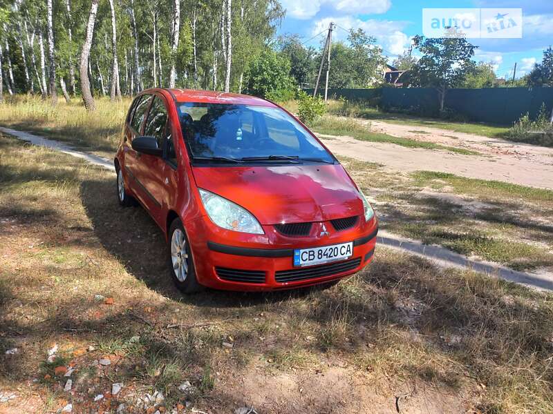 Mitsubishi Colt (2008)