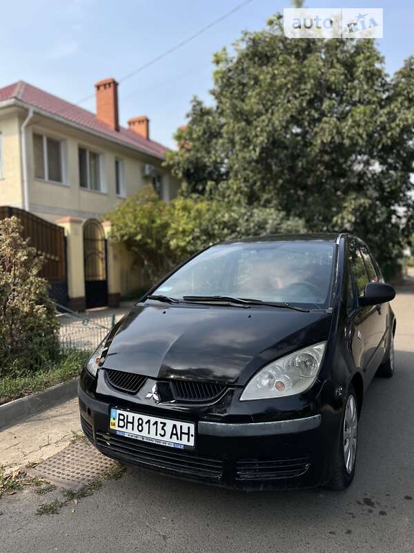 Mitsubishi Colt (2006)