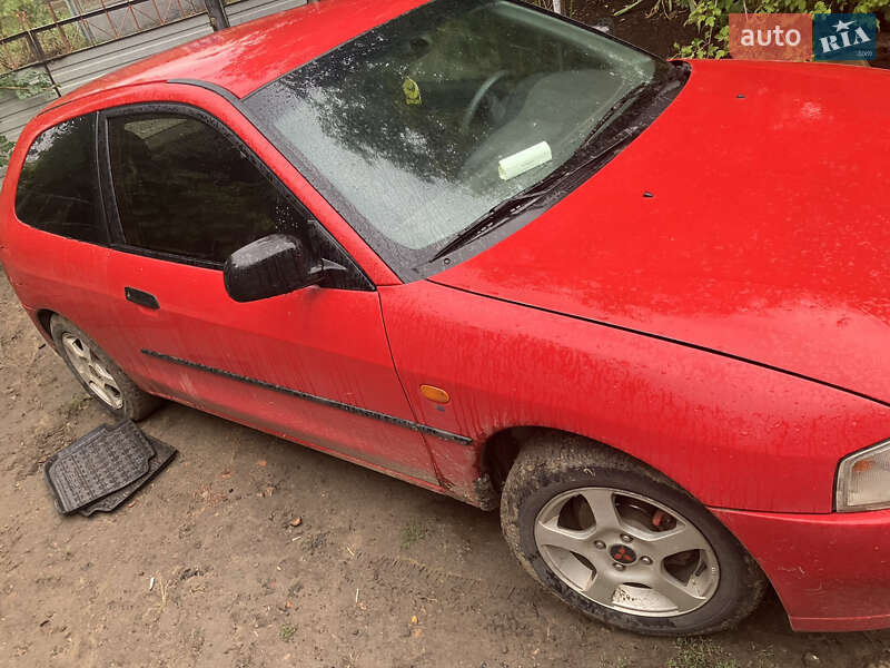 Mitsubishi Colt (1996)