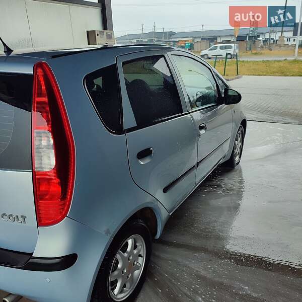 Mitsubishi Colt (2007)